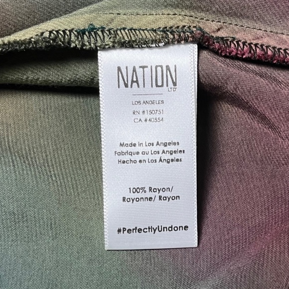 Nation LTD Tie Die Racerback Tank Top Size XS Green Gold Metallic Satiny Shirt - Picture 7 of 9